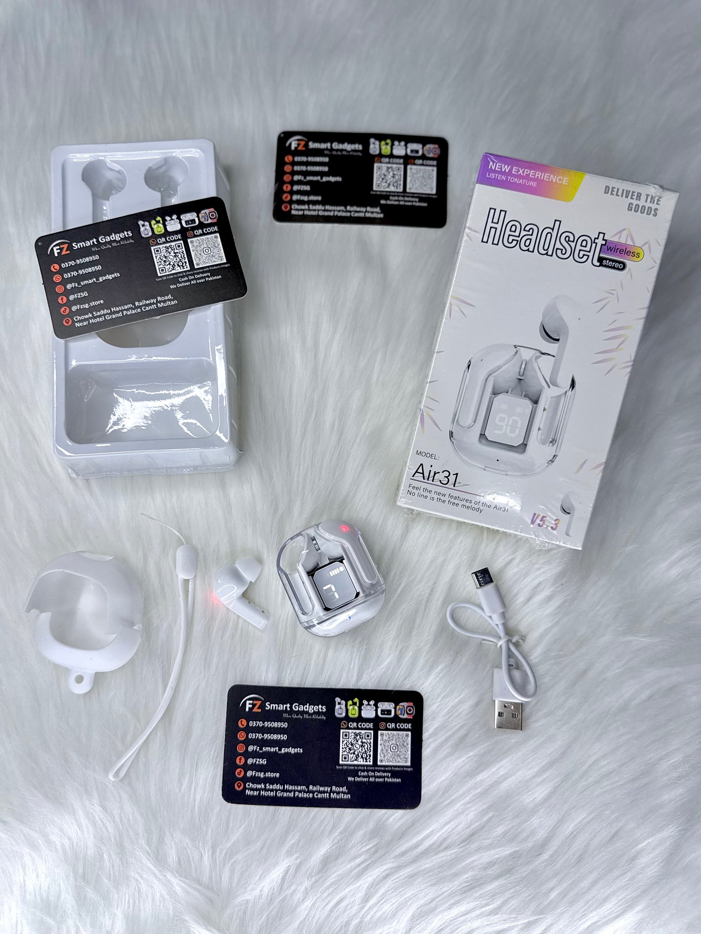 Air 31 Wireless Earbuds with Free Cover and Lanyard