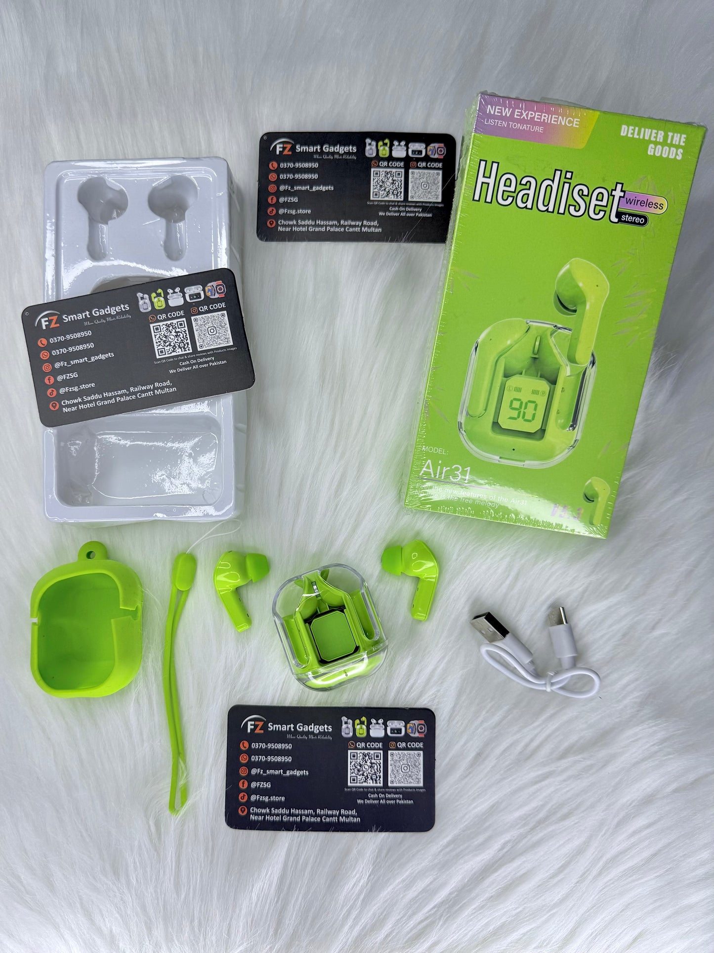 Air 31 Wireless Earbuds with Free Cover and Lanyard
