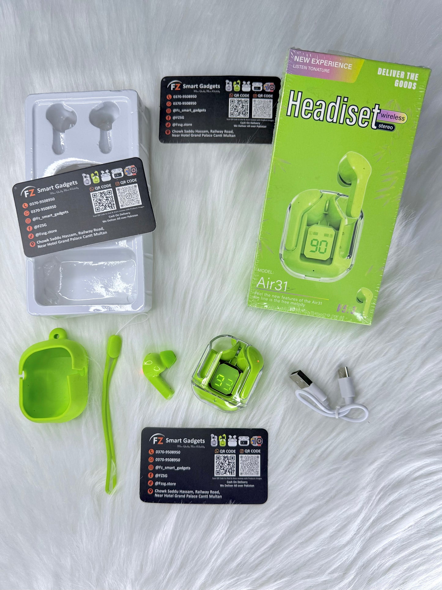 Air 31 Wireless Earbuds with Free Cover and Lanyard